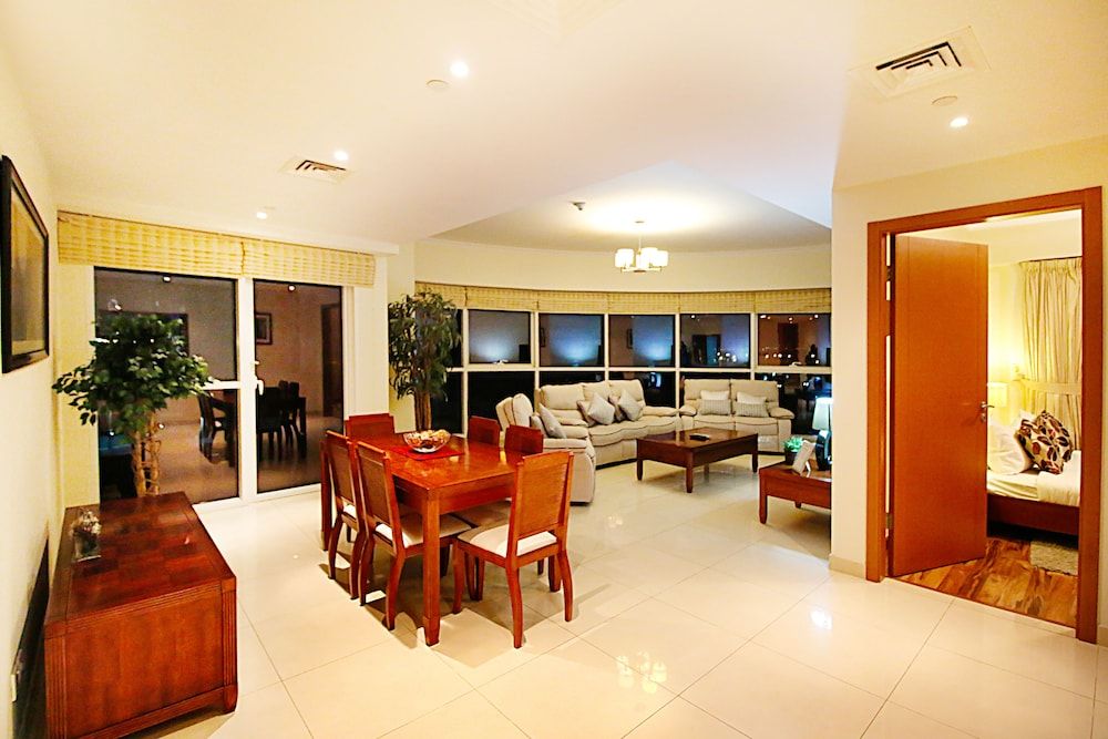 undefined R&H Cluster Q Saba 5