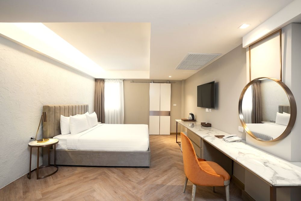 undefined Away Bangkok Riverside Kene 9