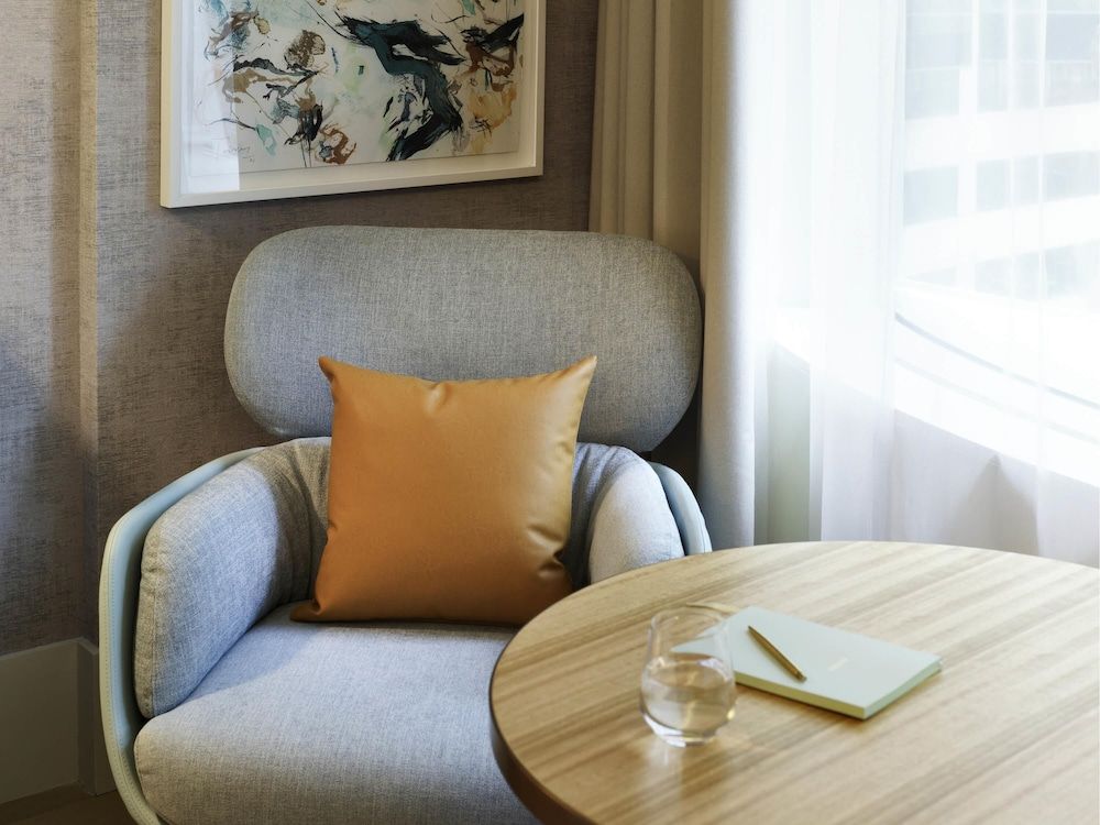 The Porter House Hotel Sydney - MGallery Classic Room, 1 King Bed 12