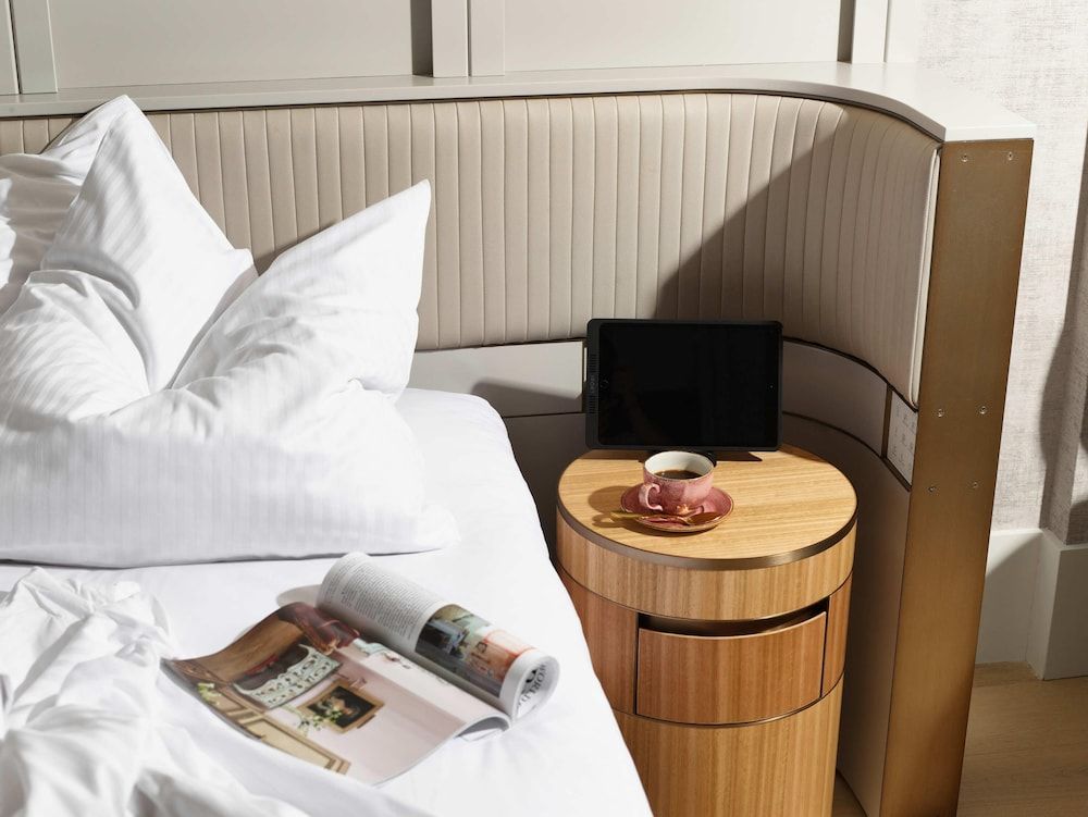 The Porter House Hotel Sydney - MGallery Classic Room, 1 King Bed 13