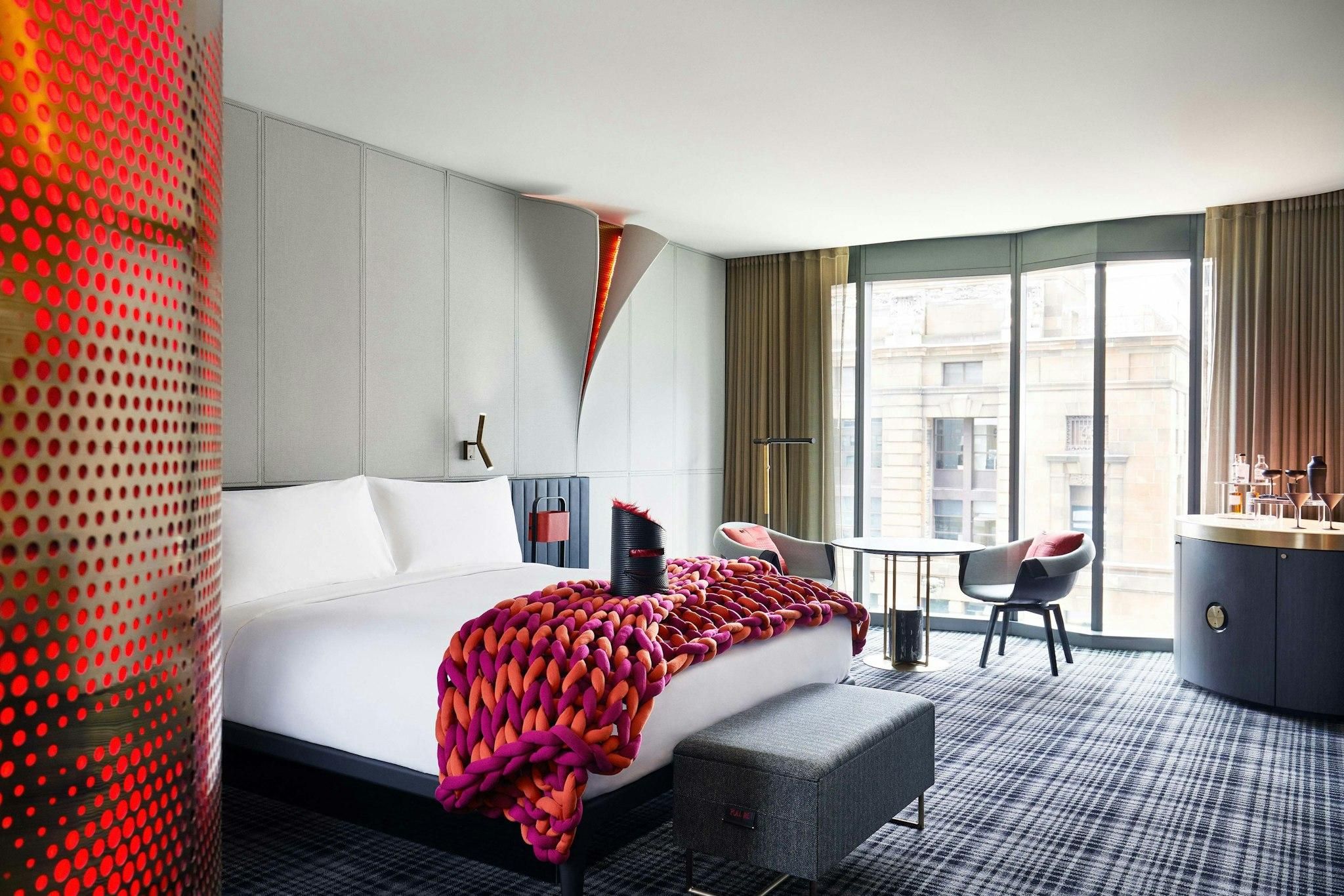 undefined W Melbourne 6