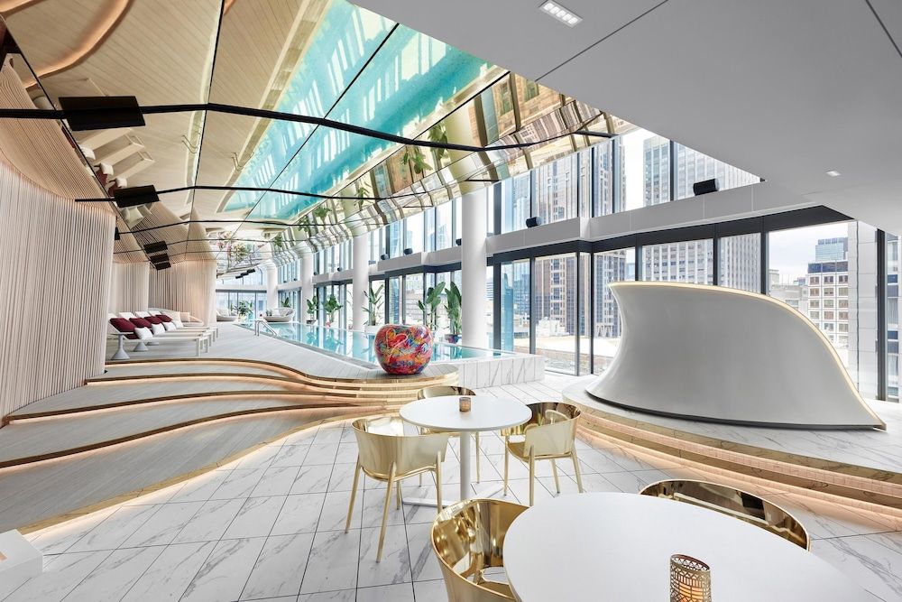 undefined W Melbourne