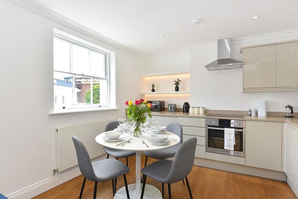 undefined Garden View Sloane Square 2bed 2 5bath 2 5million 10