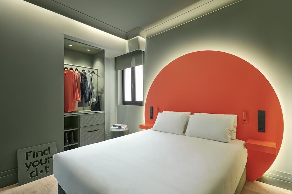 Chic & Basic dot Classic Room