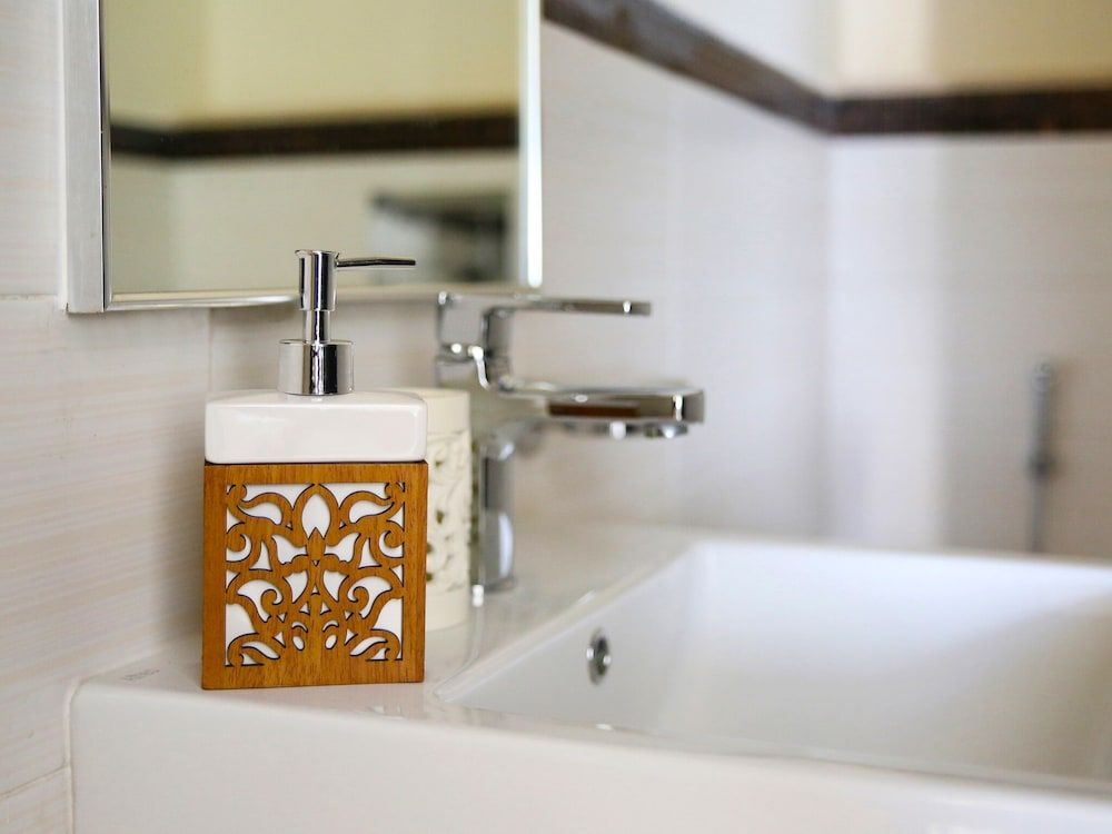 undefined R&H Skyview Tower 9