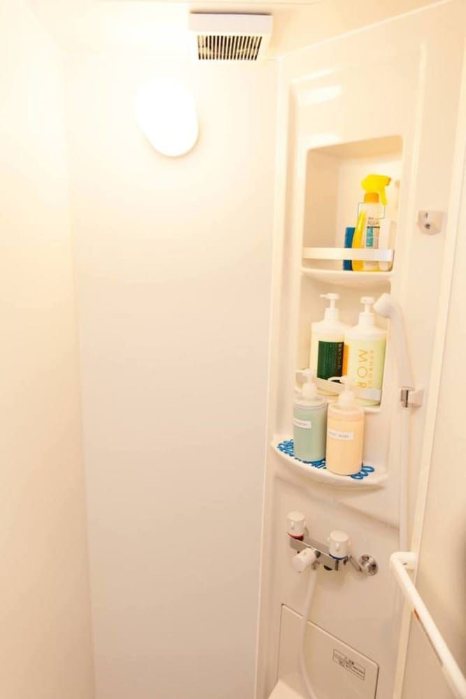 Flower House Room (201) 15