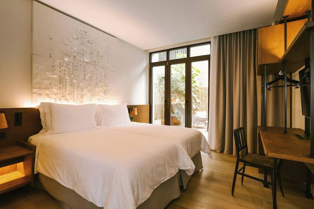 undefined Casa Luz Hotel Plaça Universitat, Sonder by Marriott Bonvoy 5