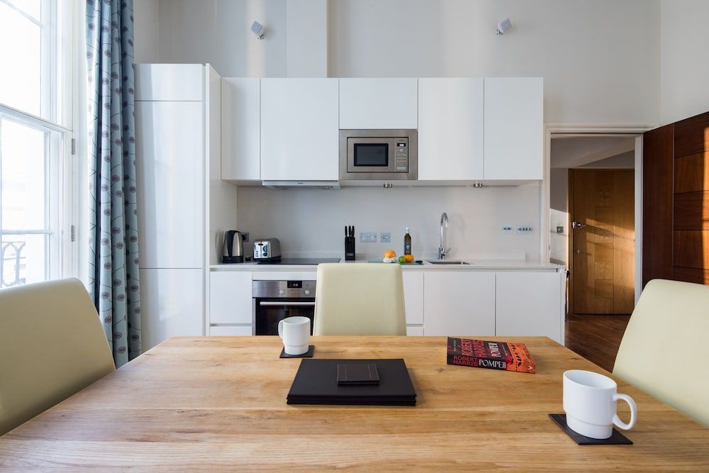 Tavistock Place Apartments Apartment 12