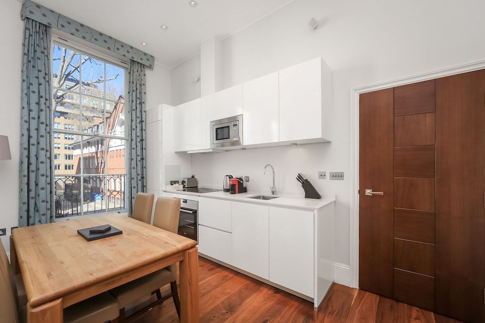 undefined Tavistock Place Apartments 10