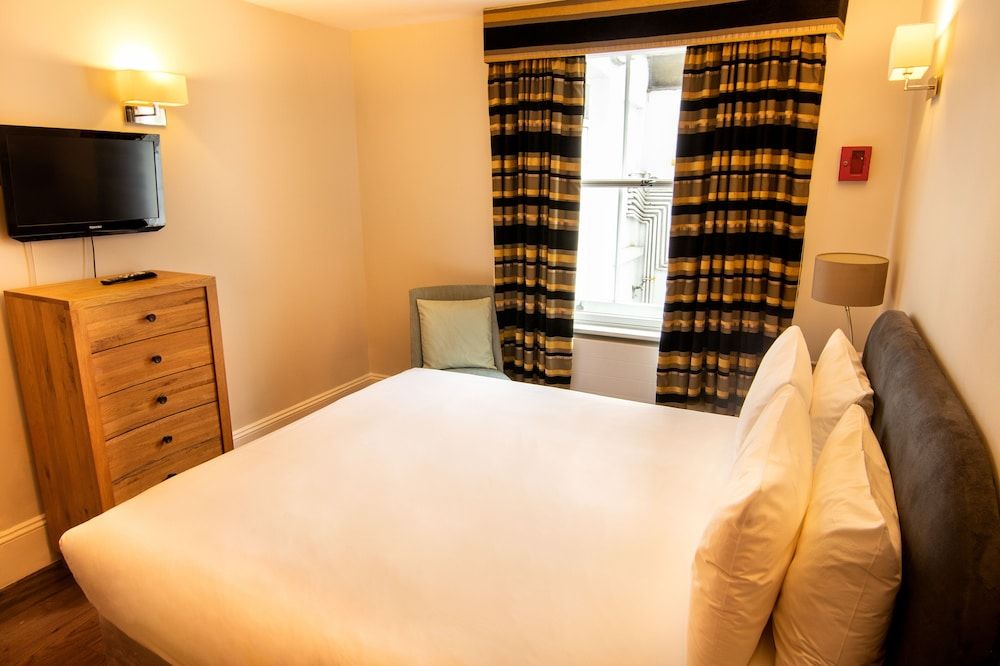 Tavistock Place Apartments Apartment 4