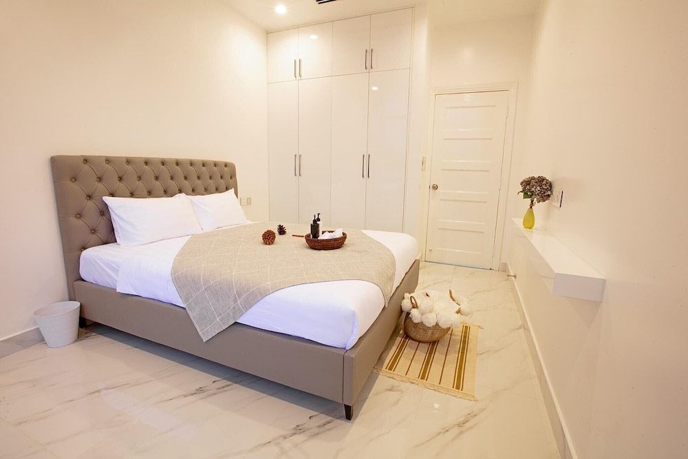 undefined K Building 4