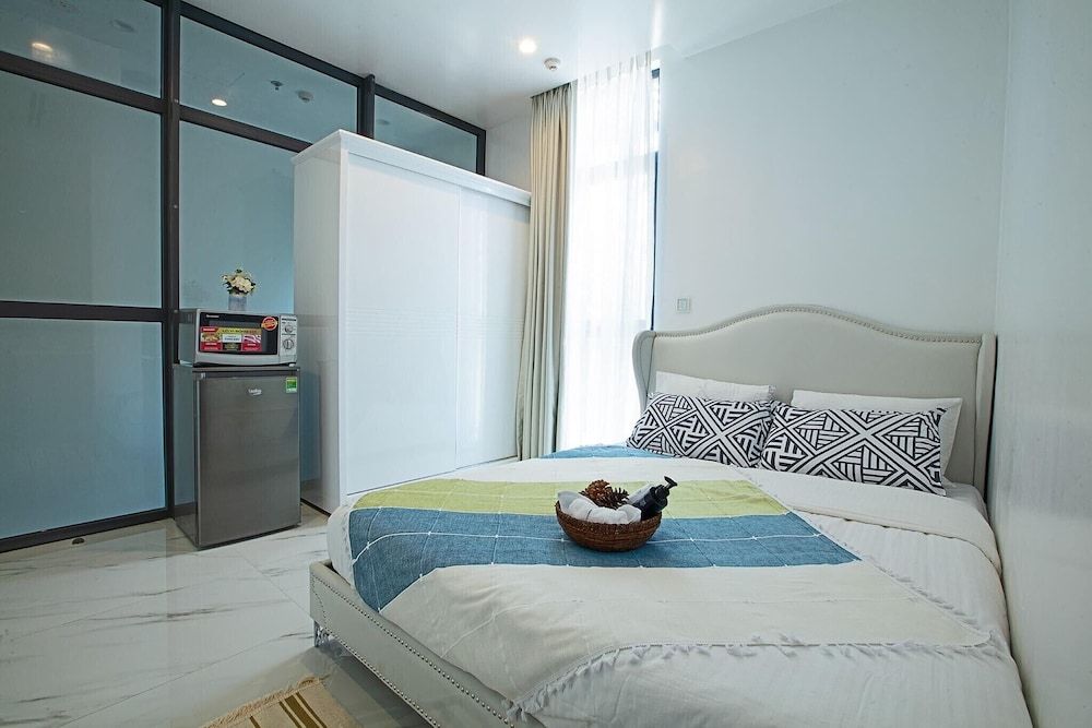 undefined K Building 10