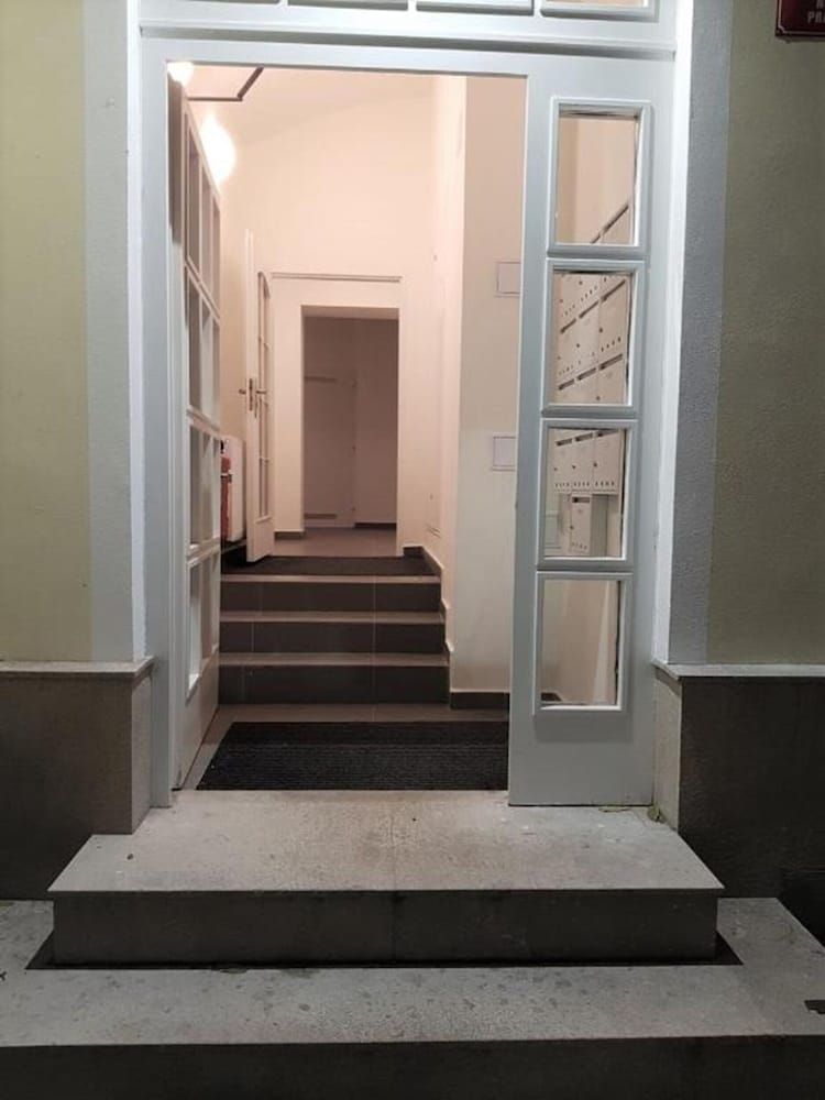 Apartment near Congress Centre I. City Apartment, 1 Bedroom, Kitchenette 30