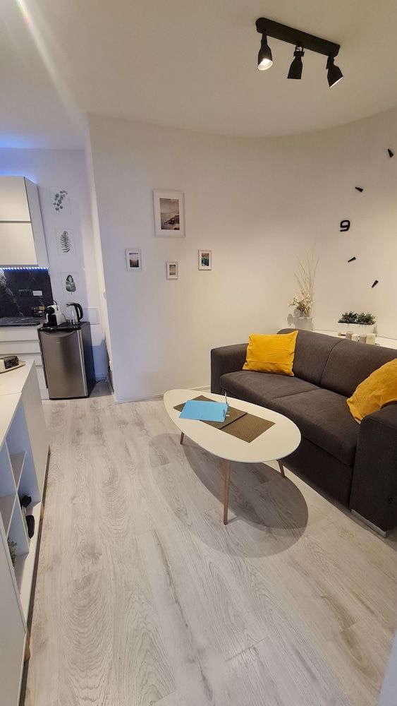 Apartment near Congress Centre I. City Apartment, 1 Bedroom, Kitchenette 27