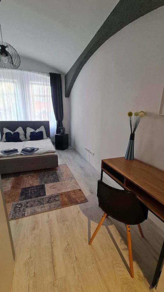 Apartment near Congress Centre I. City Apartment, 1 Bedroom, Kitchenette 12