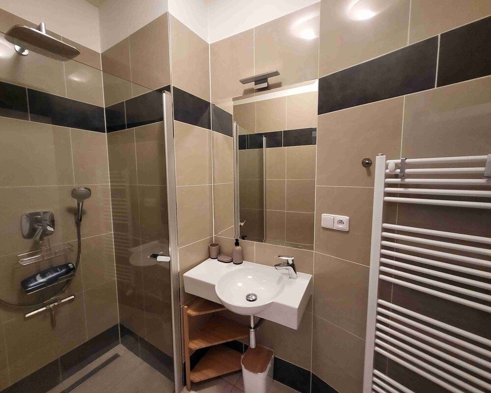 Apartment near Congress Centre I. City Apartment, 1 Bedroom, Kitchenette 32