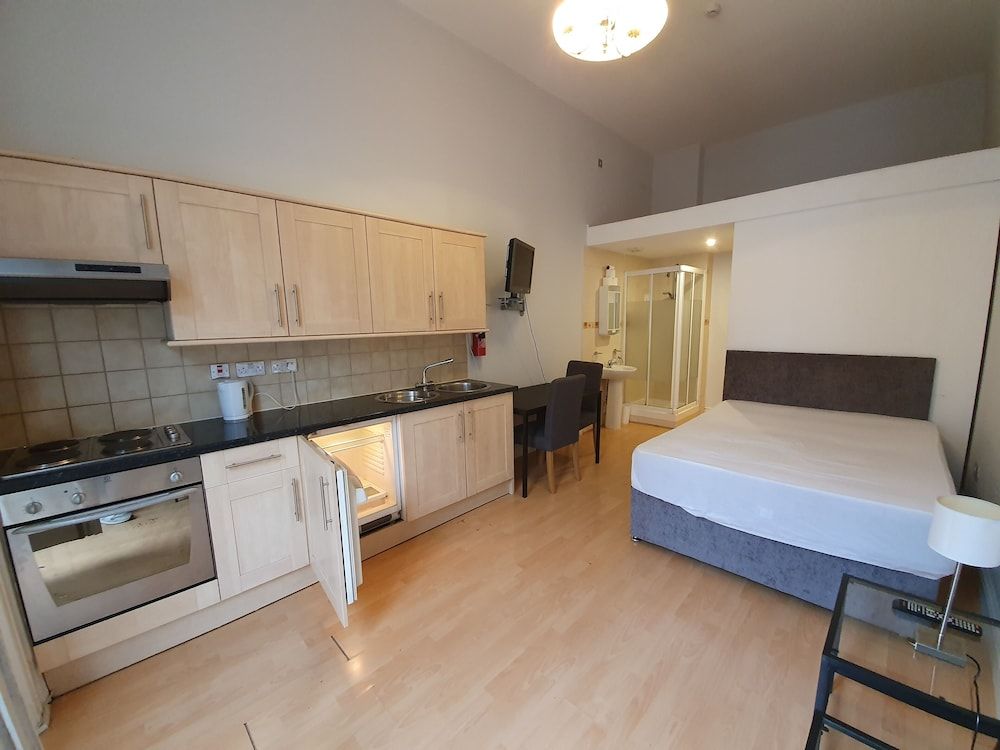 Studio Apartment in South Kensington 13 Studio 22