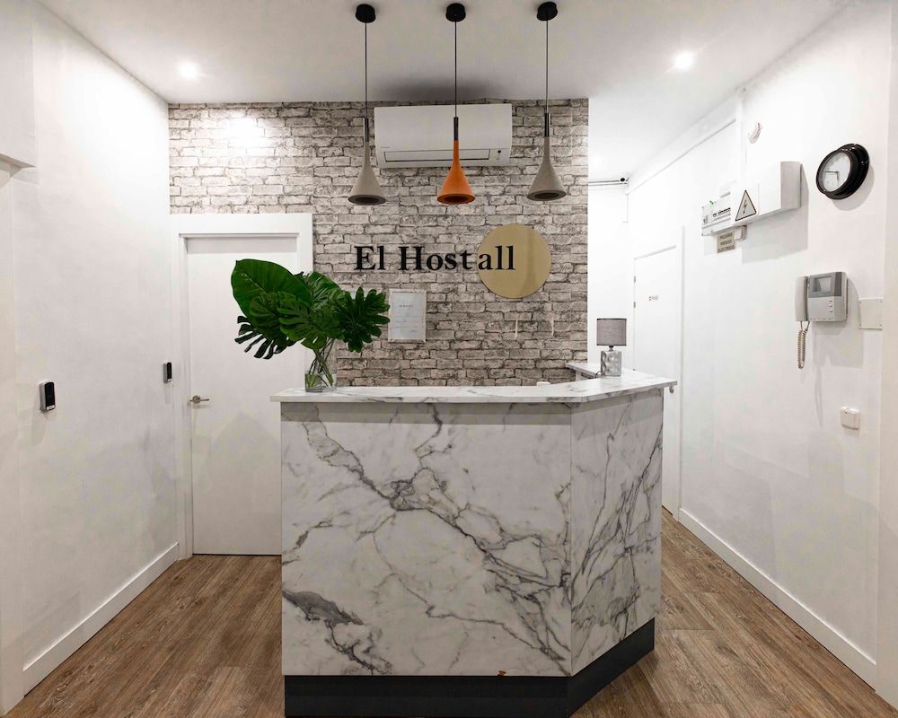 undefined El HostALL