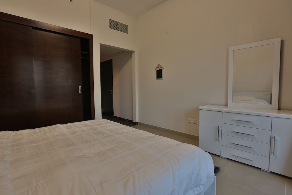 undefined Sparkle Tower Residence 2