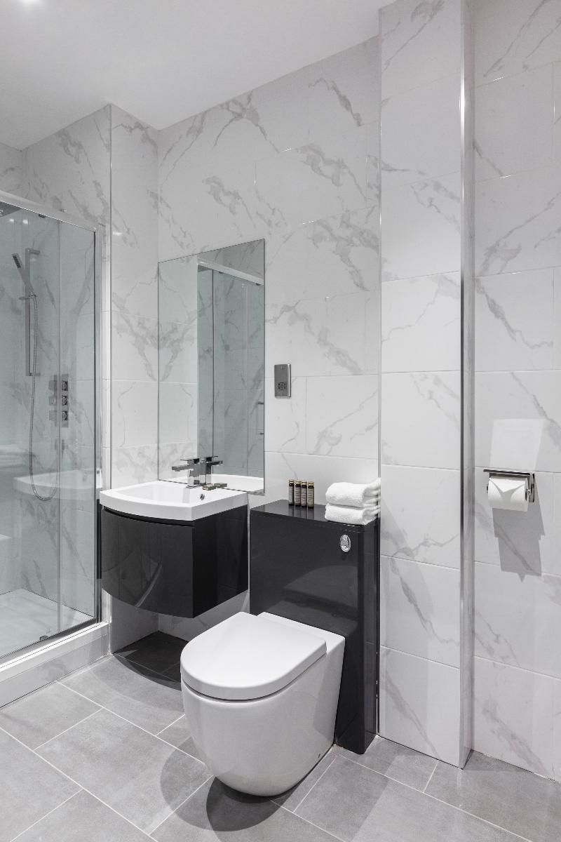 undefined Aptel East 6