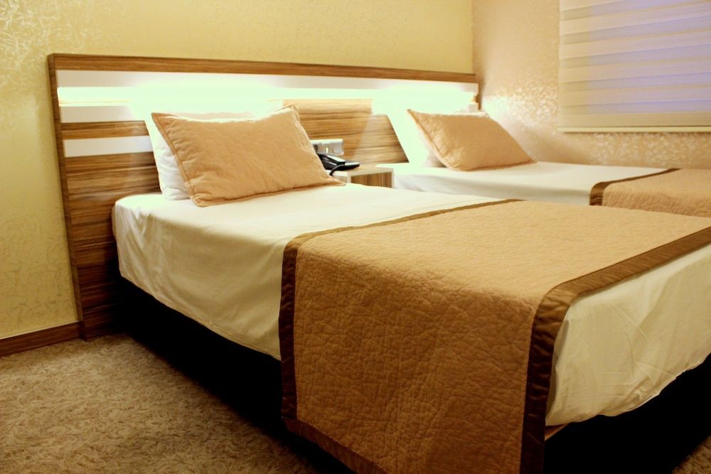 undefined Yaztur Hotel