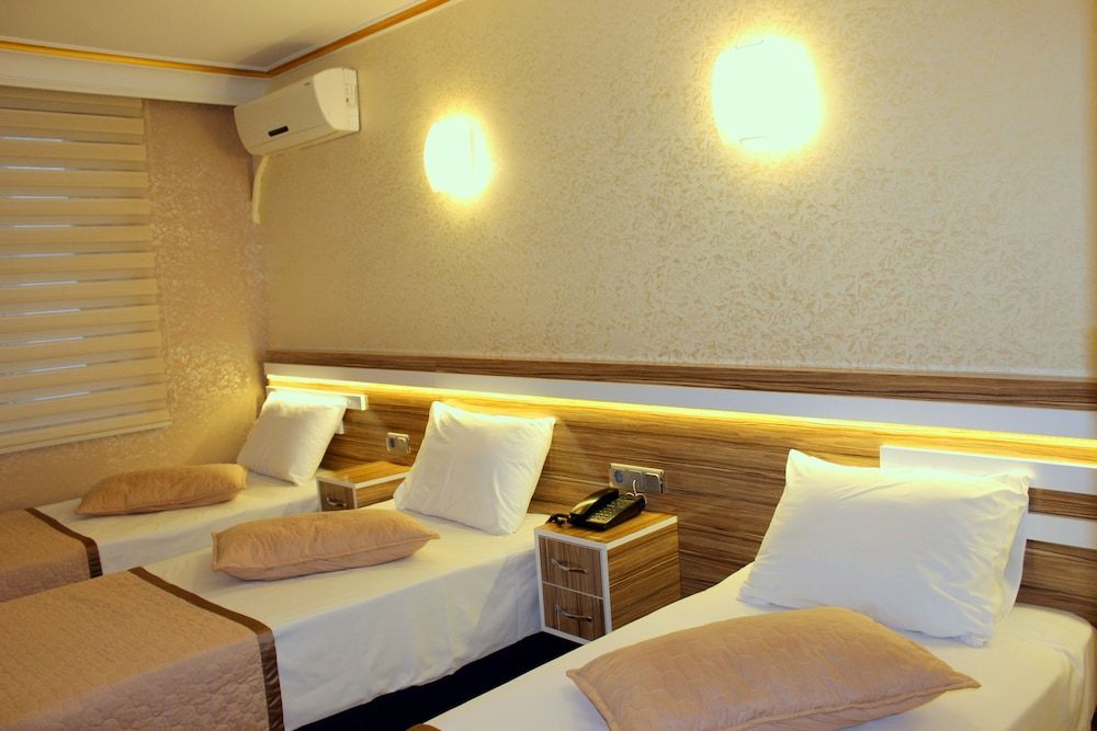 undefined Yaztur Hotel 3