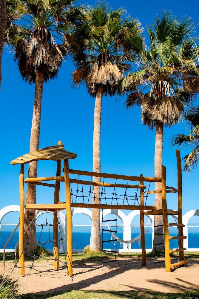 undefined Atlantic Holiday Hotel 3