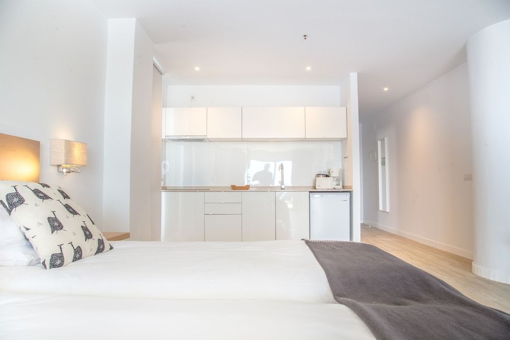 undefined Atlantic Holiday Hotel 10