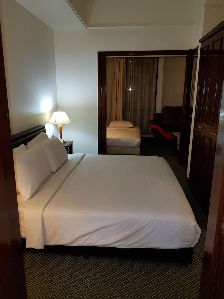 undefined Hotel Service Suites at Times Square 9