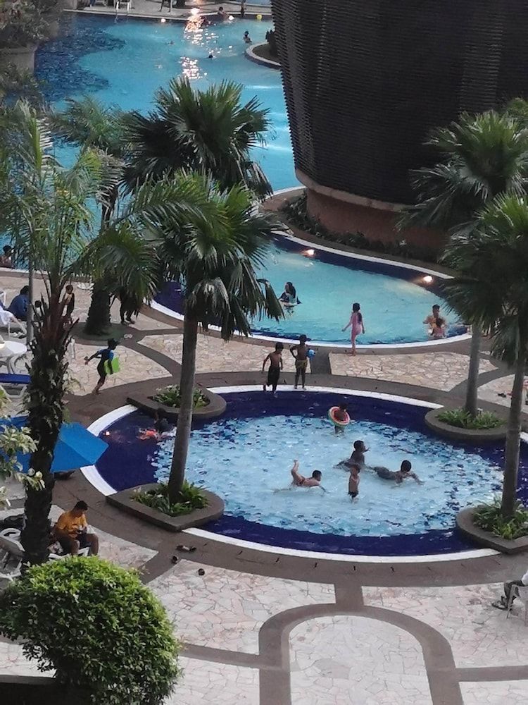 undefined Hotel Service Suites at Times Square 4