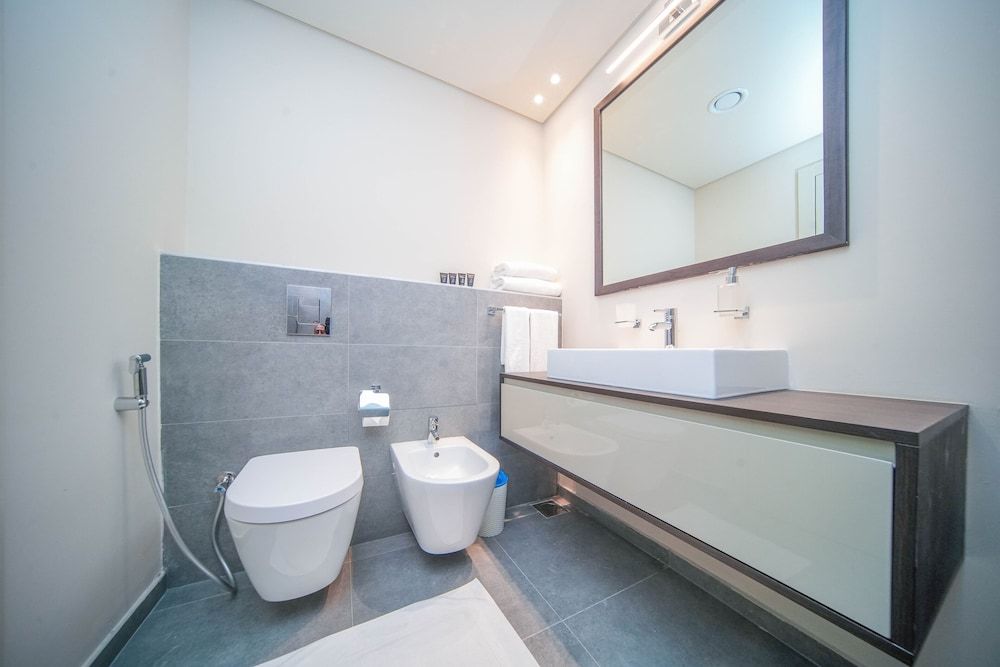 JVC Studio park view fully equipped - 360 vacation Premium Studio, 1 King Bed 13