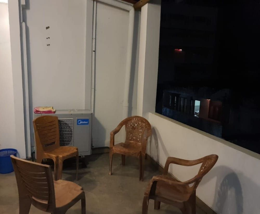 Trellis Apartment Quadruple Suite 5