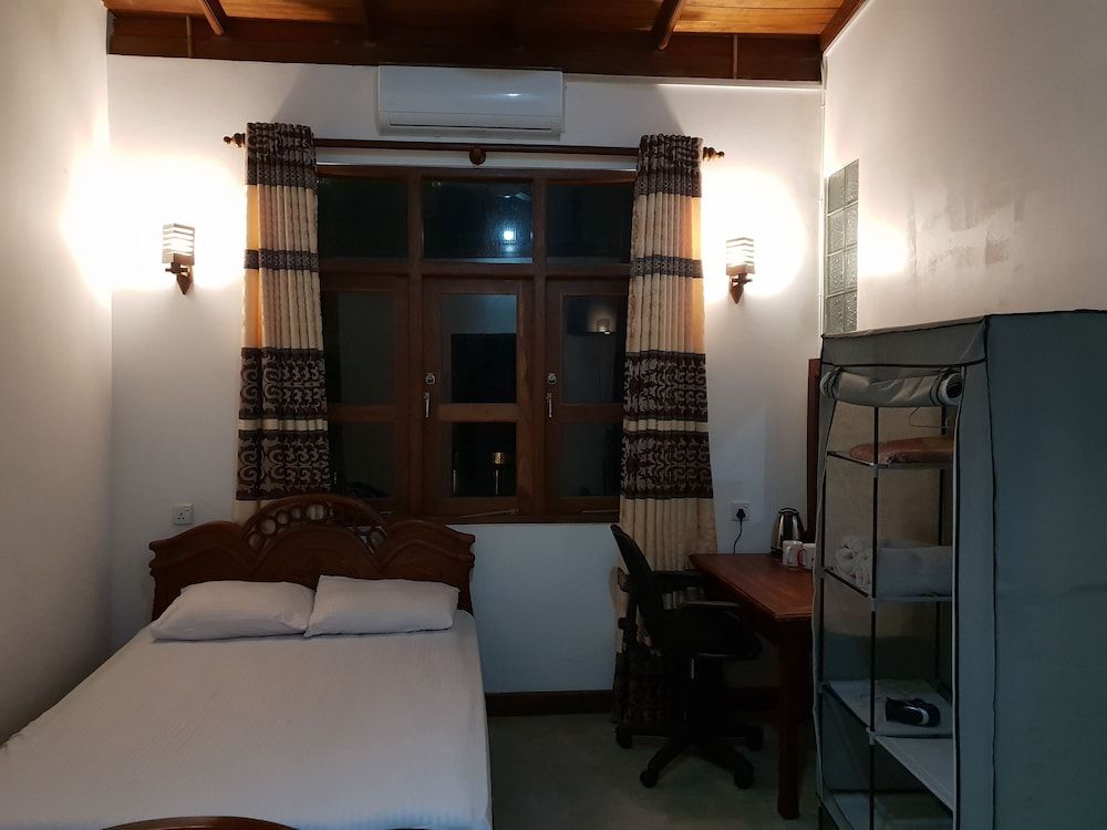 Trellis Apartment Deluxe Double Room 2