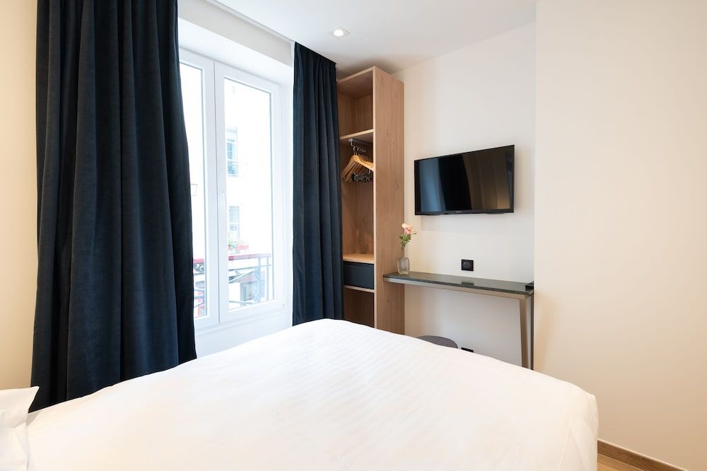 Hotel au coeur des Arts et Metiers Superior Double Room 12