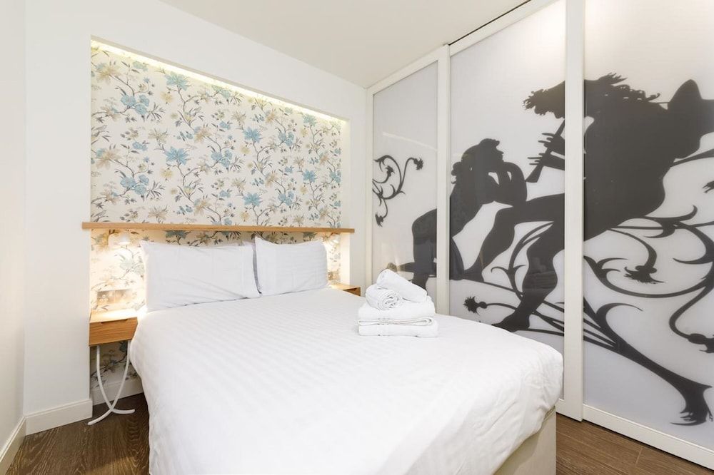 undefined London Bridge Boutique Apartments by Viridian Apartments 6