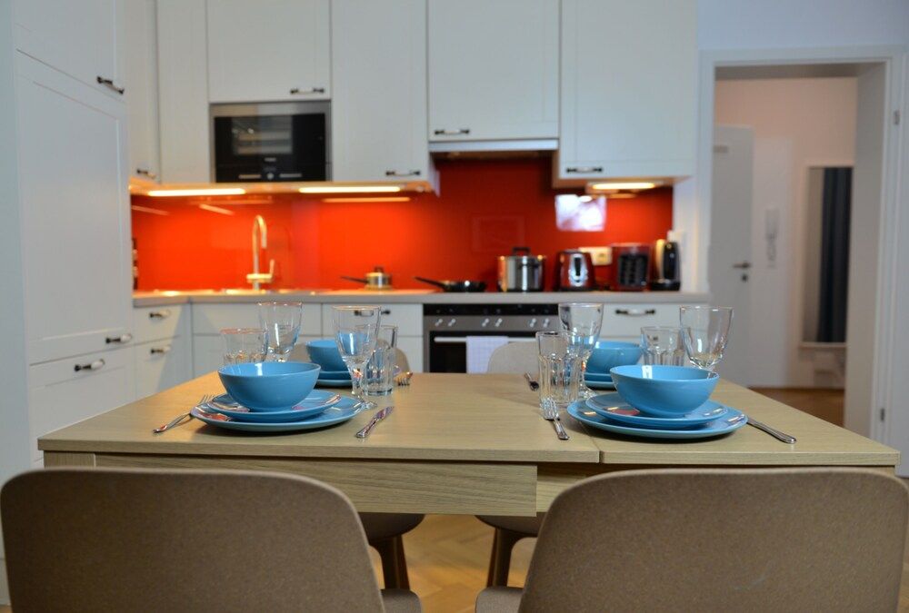 undefined Jimmy's Apartments Suites 2