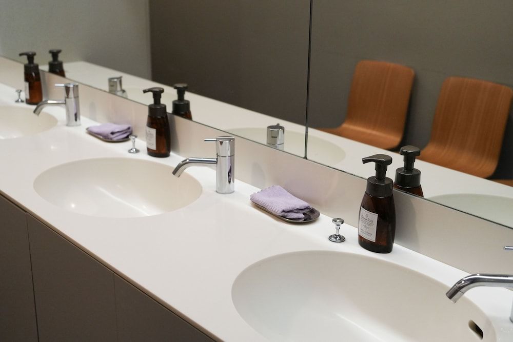 Rembrandt Cabin Shinjuku Shin-Okubo 2 Capsule Rooms in Female Dormitory Room 11