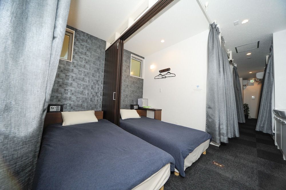 undefined Hostel Hideaway 6