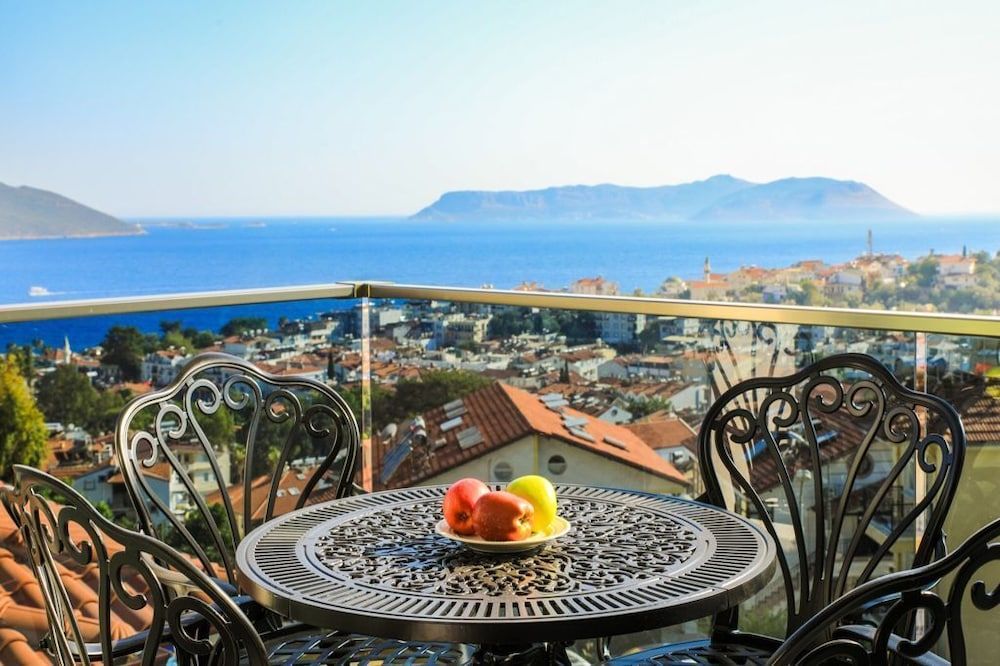 undefined Happy Kas Apart 2