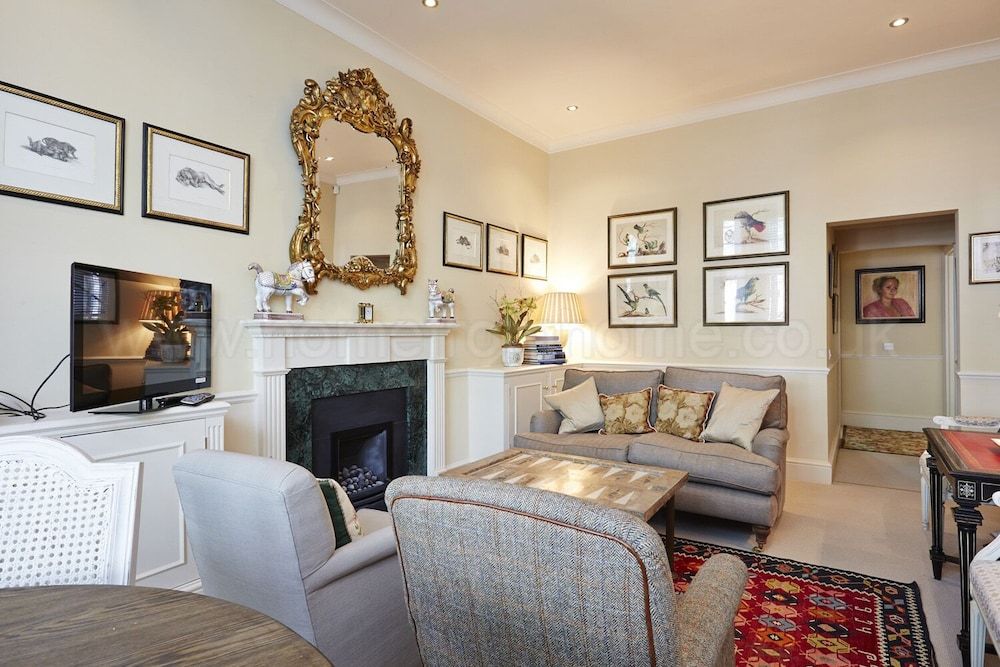 undefined Kensington - Comfortable two Bedroom Ground Floor Property - 3 Beds 8