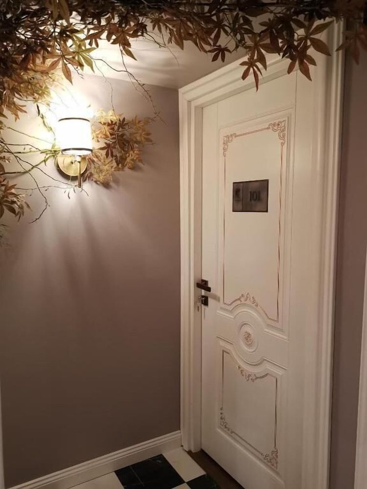 undefined Lord Morgan & Exclusive Design Nisantasi 3