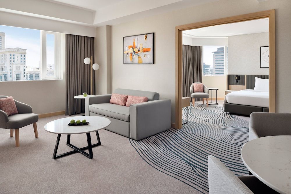 Club Suite, 1 Bedroom (Club Floor)