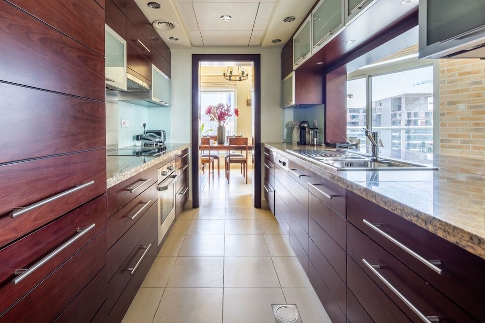 undefined Luxury Redefined 1BR in the Heart of Downtown Dubai! 2