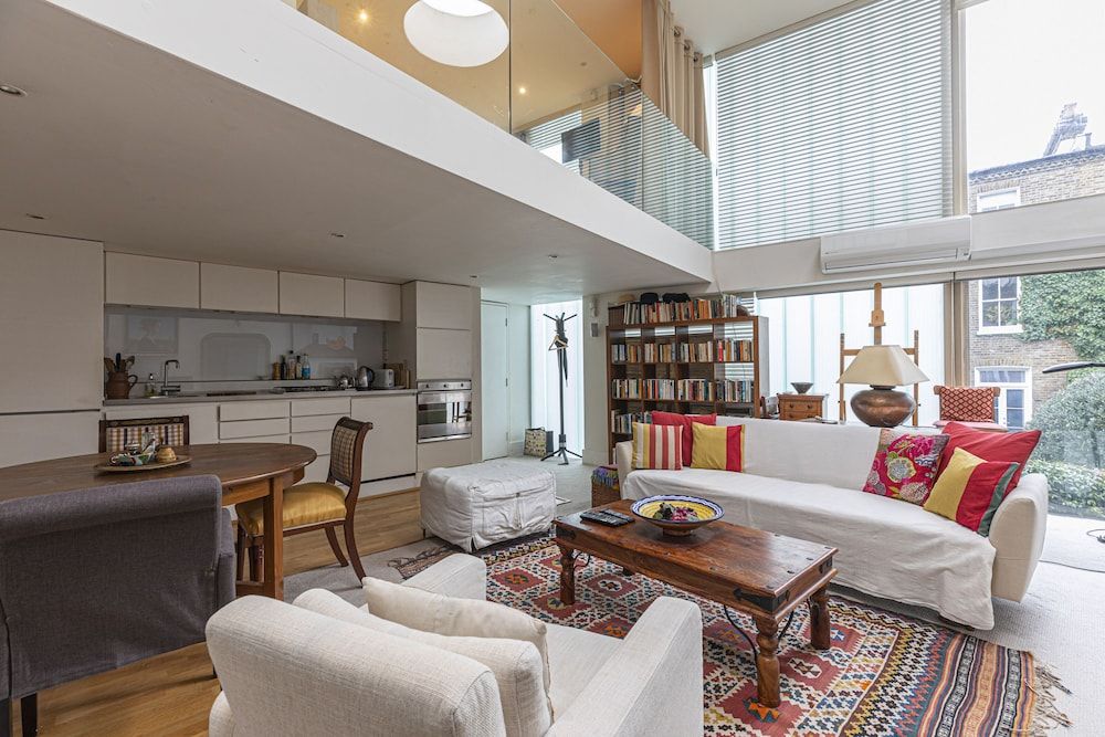 undefined JOIVY Artsy Studio Flat in Fulham near River Thames 10