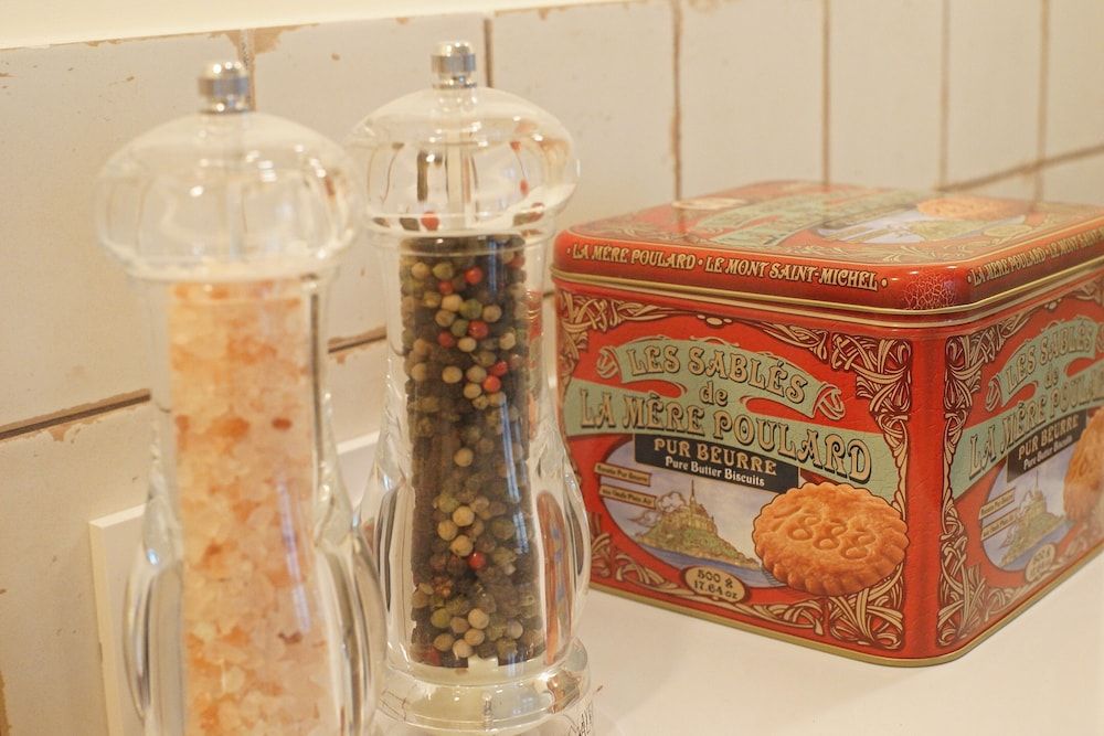 The Charming Luxembourg Garden Luxury Apartment, Ensuite 39