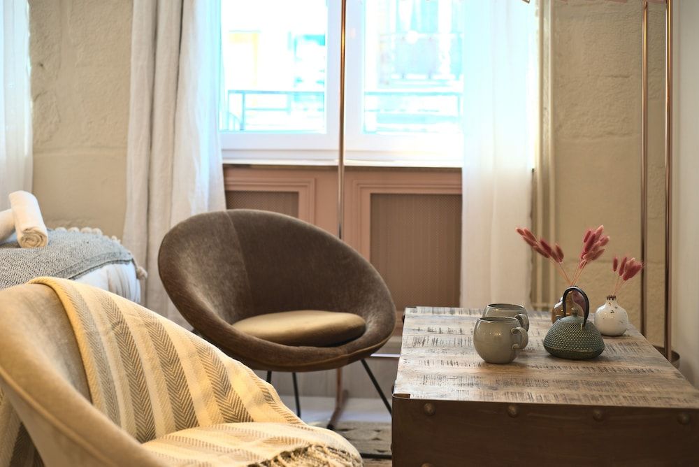 The Charming Luxembourg Garden Luxury Apartment, Ensuite 22