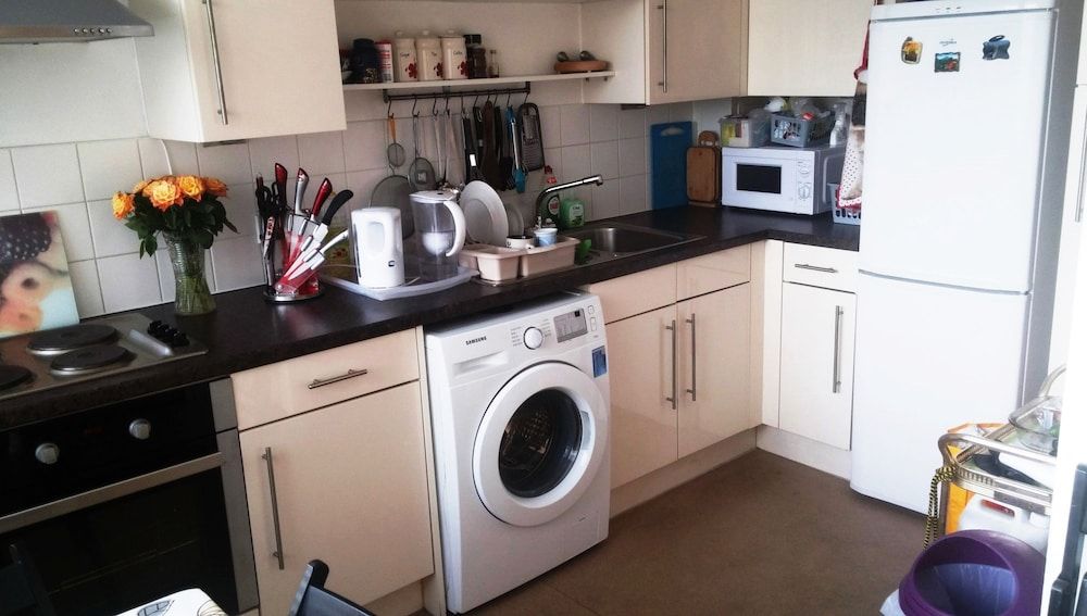 TravelStop #London-Ealing Double-room with WorkSpace 7