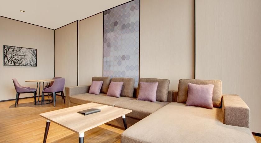 Lemon Tree Hotel Jumeirah Dubai