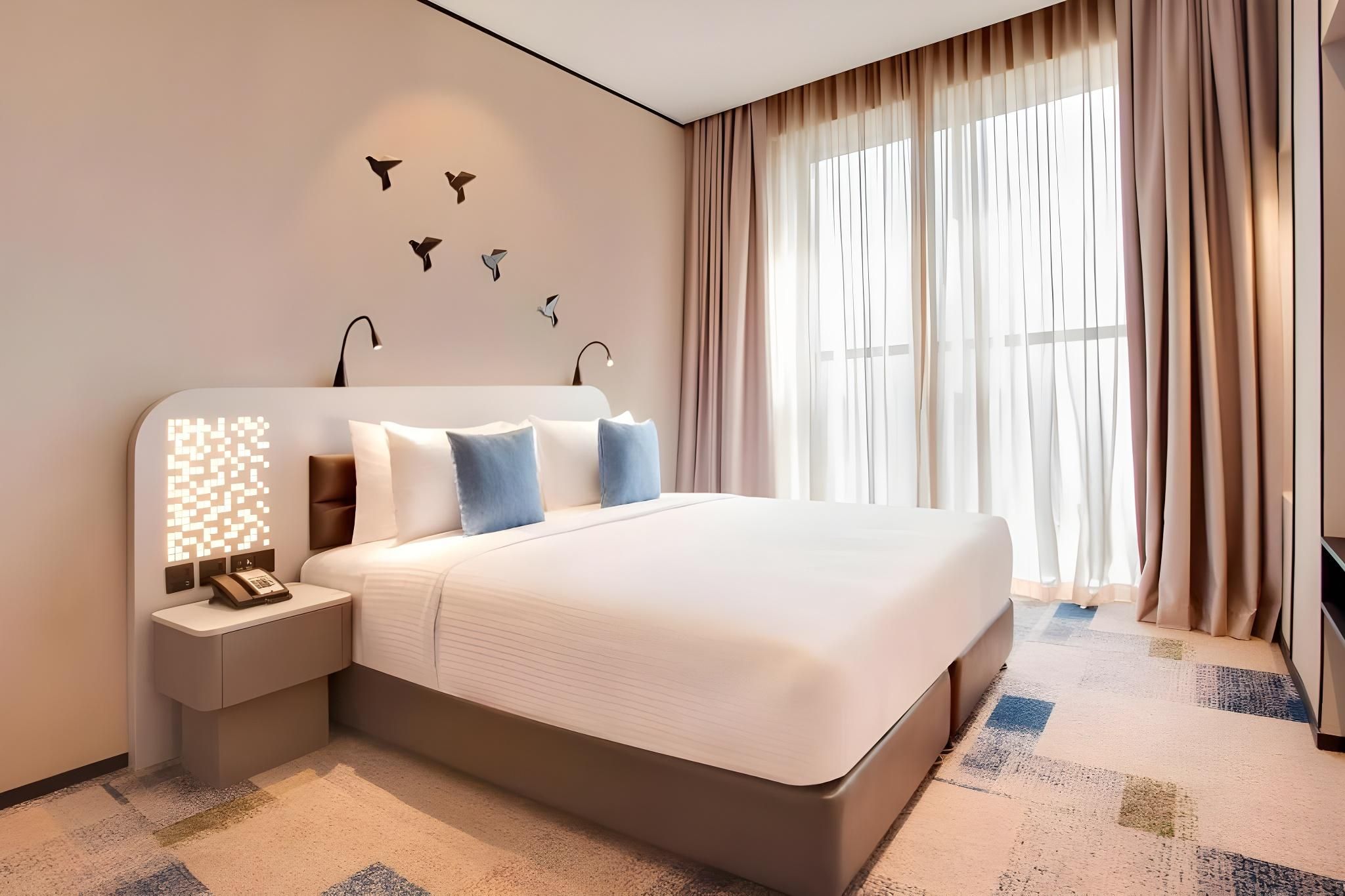 undefined Lemon Tree Hotel Jumeirah Dubai 10