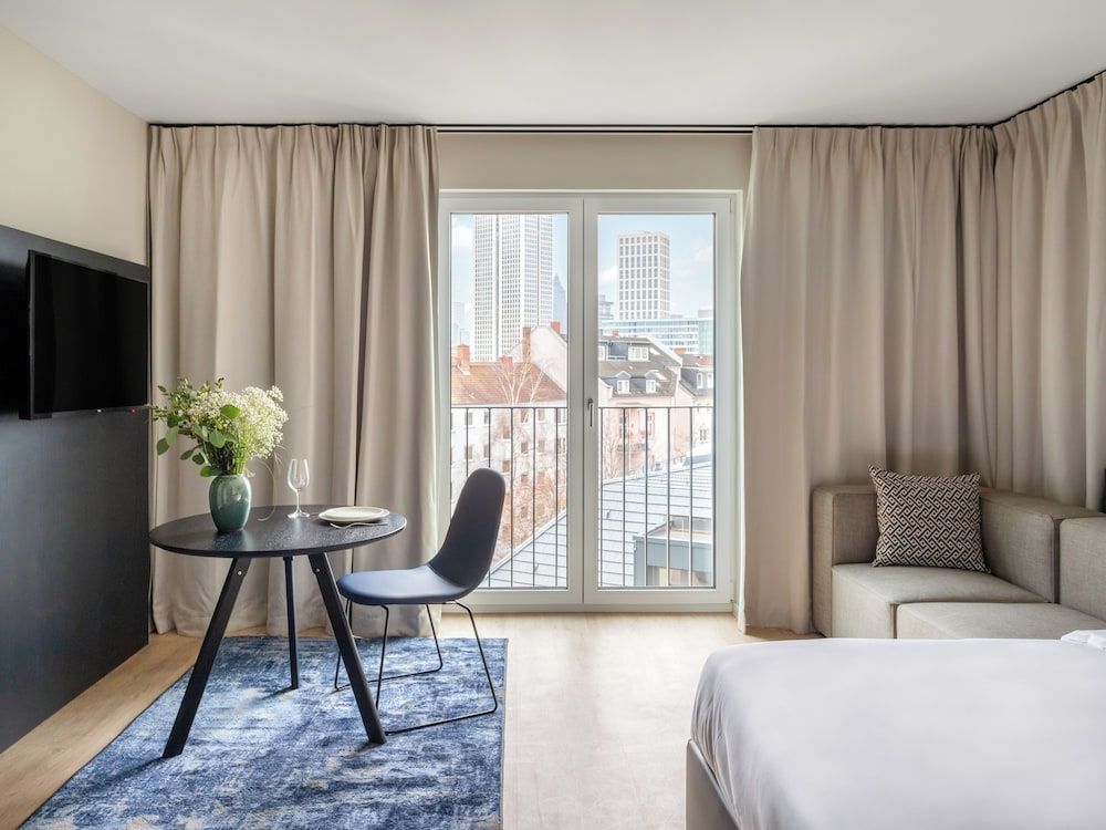 Numa Frankfurt Bloc L Studio, Kitchenette, Lift, with A/C 9